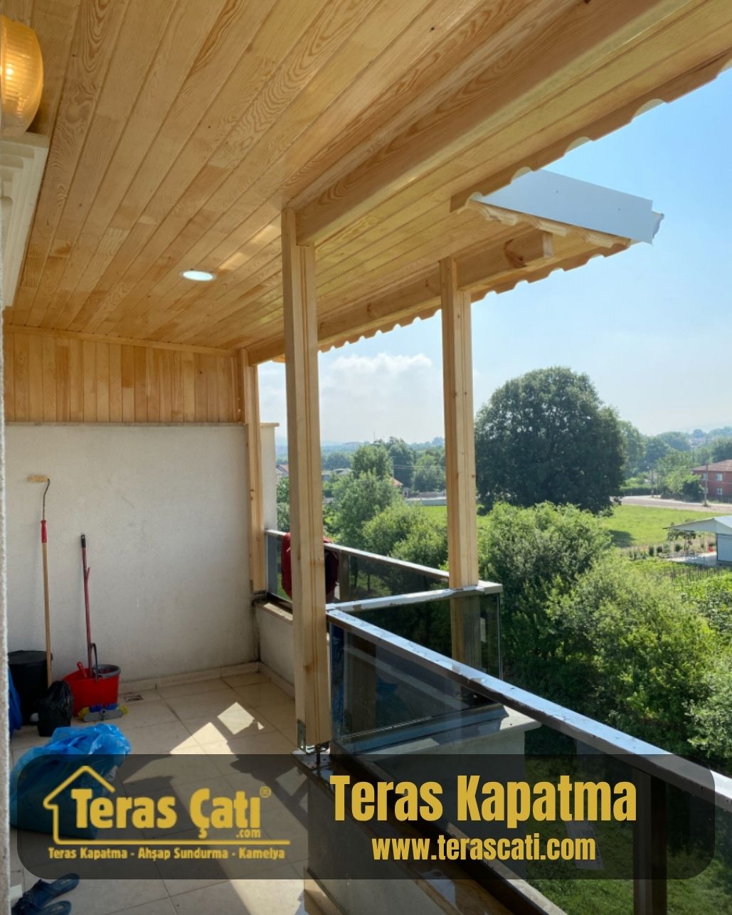 İzmit’te ahşap teras kapatma uygulaması – 2025
